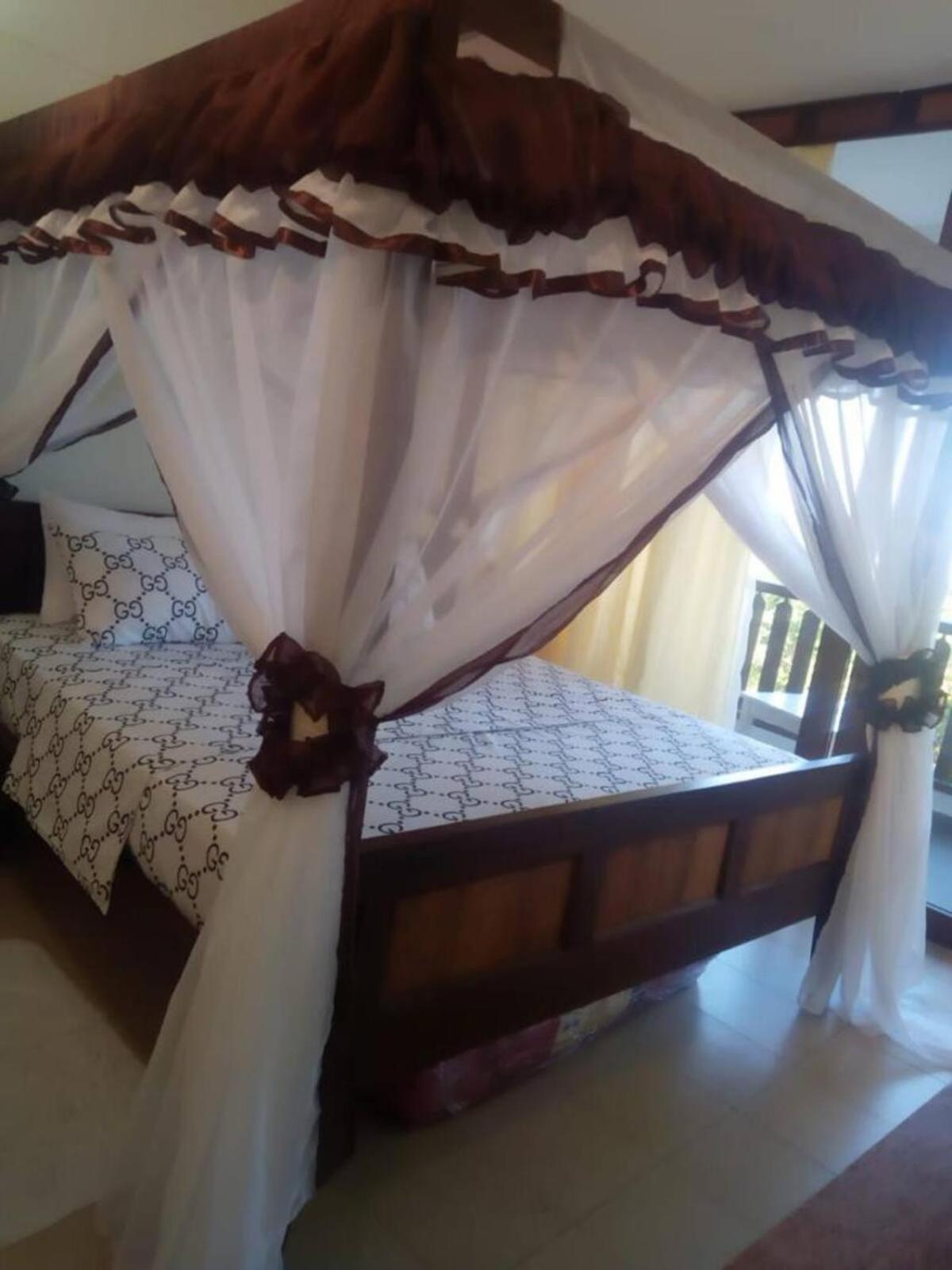 Golden Sands Resort Diani Beach Buitenkant foto